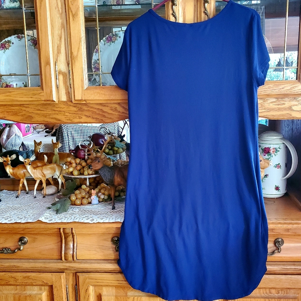 NO BOUNDARIES DRESS - Picture 2 of 3